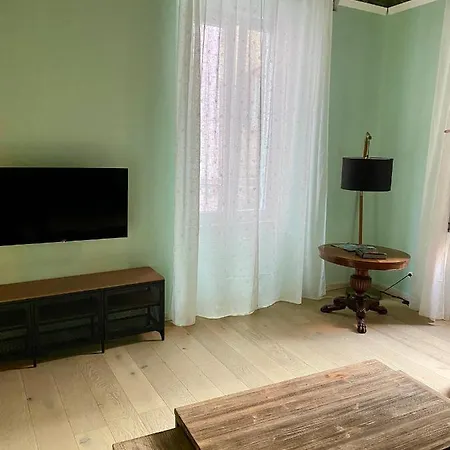 아파트 La Chicca Del Centro *